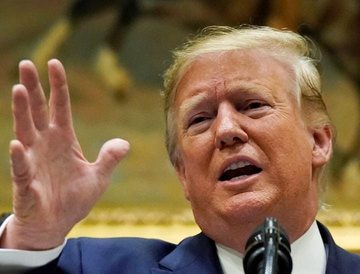 指先（ツイッター）だけで世界を変えるトランプ大統領　Jonathan Ernst-REUTERS