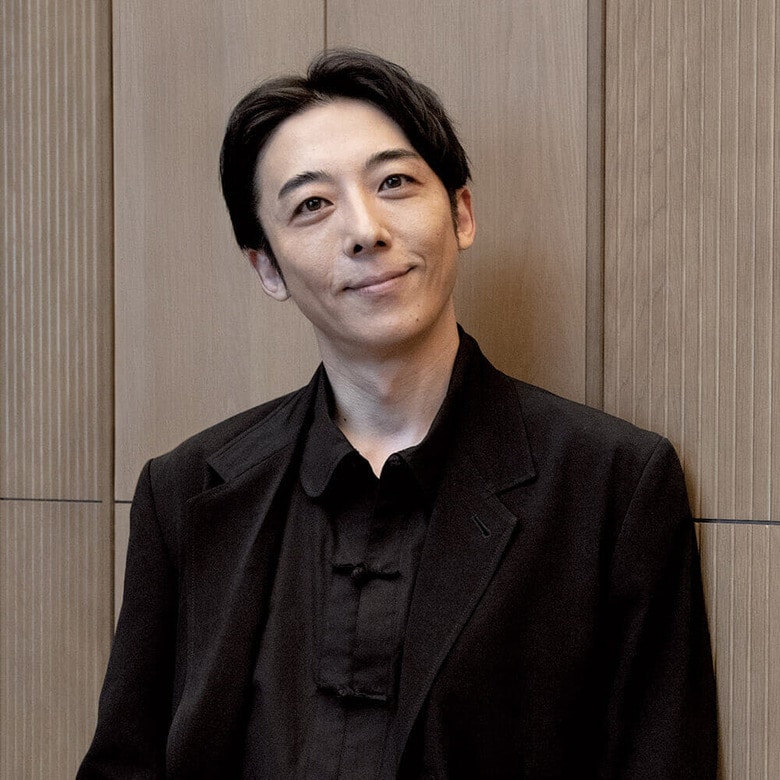 台湾の土壌や人々の様式から自然と湧き上がった物語に強く引かれたと語る高橋一生　HAJIME KIMURA FOR NEWSWEEK JAPAN