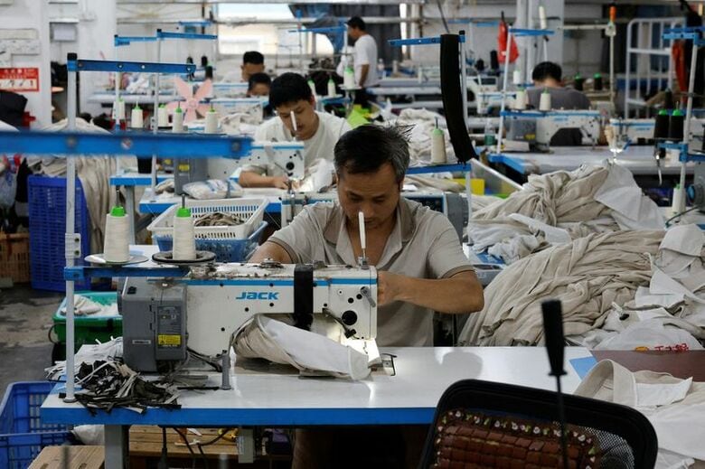 写真は2026年7月、中国広東省広州市にある縫製工場で撮影。 REUTERS/Go Nakamura