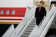 トランプ氏がアラスカ遊説、保守地盤で共和現職苦戦　燃料高が逆風