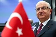 米国はＮＡＴＯ離脱せず、欧州に責任分担要求＝トルコ国防相