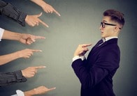 「何でも他人の責任」な人より、責任感の強い「優秀な人」の方が大きな失敗をする事実