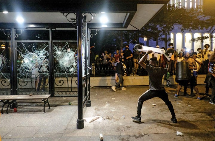 MATTHEW HATCHER/GETTY IMAGES