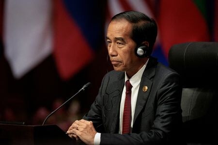 　１１月７日、インドネシアのジョコ大統領が今月バイデン米大統領と会談すると、インドネシア外務省報道官が明らかにした。ジャカルタで行われたＡＳＥＡＮサミットで９月撮影（２０２３年　ロイター／YASUYOSHI CHIBA）