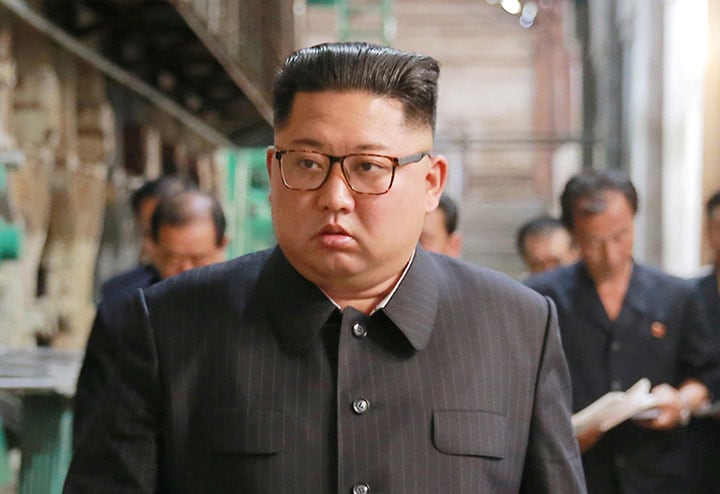 北朝鮮では建物の壁などに「落書き」が見つかると政治的事件として扱われる　KCNA-REUTERS