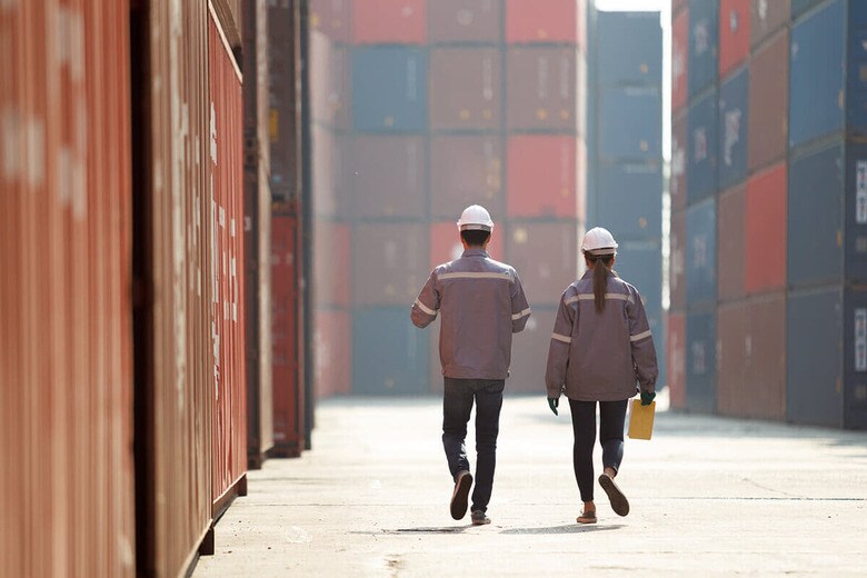 DG FOTOSTOCK/SHUTTERSTOCK