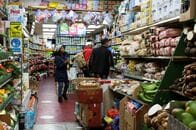 英小売売上高、4月以来の大幅減　発注削減は過去最大＝ＣＢＩ