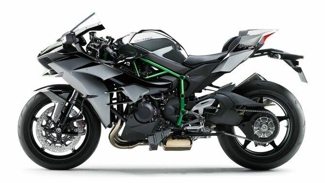 スーパーチャージャー搭載のカワサキのフラッグシップモデル『Ninja H2』
