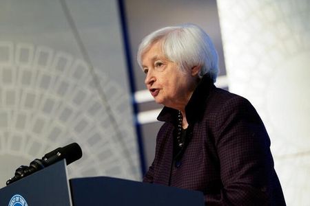 　１１月１１日、イエレン米財務長官（写真）は、訪問先のインドで講演し、民主主義が国民のために役立つということを世界に示すという点で米国とインドは同盟国だとの考えを示した。写真はワシントンで１０月撮影（２０２２年　ロイター／Elizabeth Frantz ）