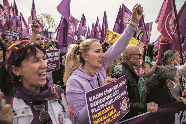 「フェミサイド」の撲滅を目指す女性たち　ONUR DOGMANーSOPA IMAGESーLIGHTROCKET／GETTY IMAGES