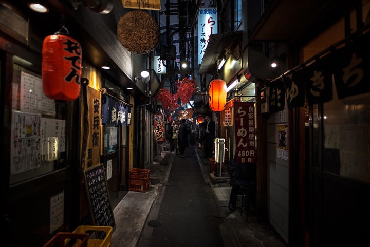 新宿・思い出横丁　aon168-iStock.