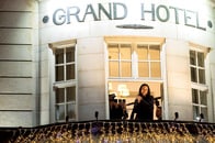 どうやって出国した？...ノーベル平和賞・マチャド「命がけの脱出劇」の舞台裏