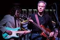 ブリンケン、ウクライナで電撃ライブ！　なぜ米国務長官が？...と賛否両論に