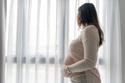 子供の命と引き換えに「眼球」を奪う…「出生前診断=優生思想」の主張にかき消される当事者の声