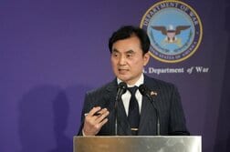 韓国、ホルムズ海峡で「段階的貢献」検討　米韓国防相が会談