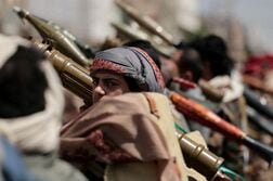 フーシ派指導者、サウジ石油施設への攻撃警告　情勢悪化なら