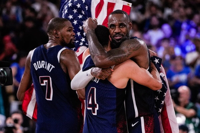 レブロン・ジェームズ&ケビン・デュラント ジャージ USA アメリカ代表 NBA NIKE（ナイキ） レブロン・ジェームズ アメリカ代表 ユニフォーム USA