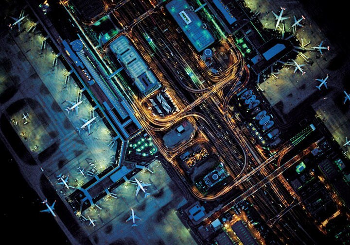 コロナ後はこれまで以上に富裕層誘致がカギ（写真は羽田空港）　MICHAEL H-STONE/GETTY IMAGES