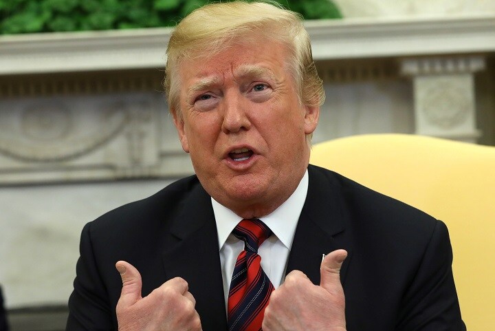 訪米した韓国の文在寅大統領と会談するトランプ米大統領（5月22日）　Kevin Lamarque-REUTERS