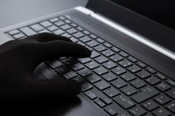「ファーストフードテロ」とは何か？ SNSで加速する若者の過激化、組織に属さない「新たなテロリスト」の脅威