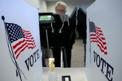 米中間選挙、激戦区オハイオで期日前投票開始　投票者は民主が共和上回る