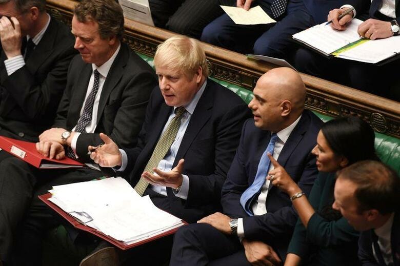 英下院は9日、今月31日に欧州連合（EU）から離脱するためのブレグジット関連法案を賛成330、反対231で可決した。写真中央はジョンソン首相。8日撮影（2020年　ロイター/UK Parliament/JESSICA TAYLOR）