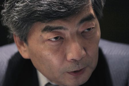 　３月３０日、篠原尚之氏はロイターとのインタビューで、円安に伴う金融政策修正の可能性について「現時点で政策修正は難しいだろう」との見方を示した。写真はスリランカの首都コロンボで２０１３年１１月撮影（２０２２年　ロイター/Dinuka Liyanawatte）
