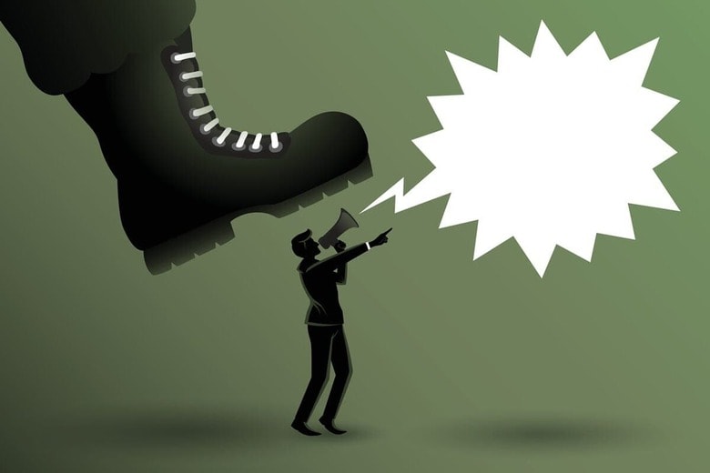 欧米諸国は「民主主義」を重視し、独裁者に対しては厳しい態度を取りがちだが　kucrit-shutterstock