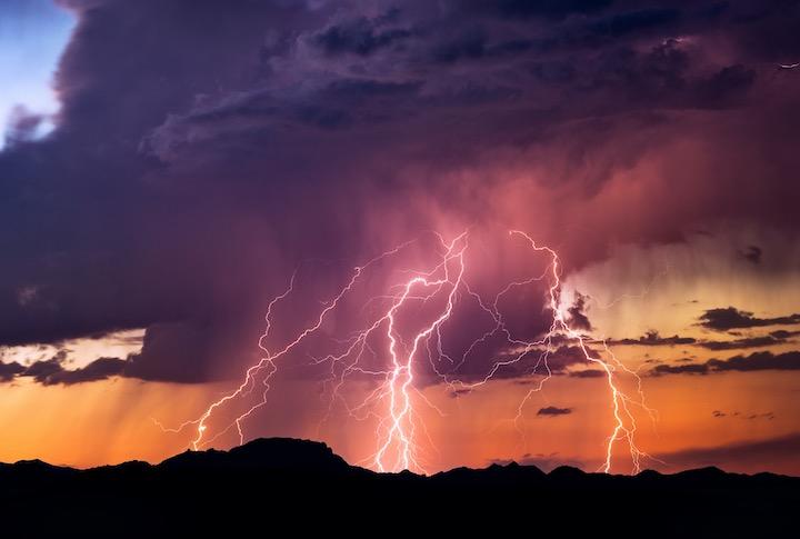 落雷が生命誕生に必須のリン化合物を生み出す要因になったのか......　　Darren Creighton-iStock