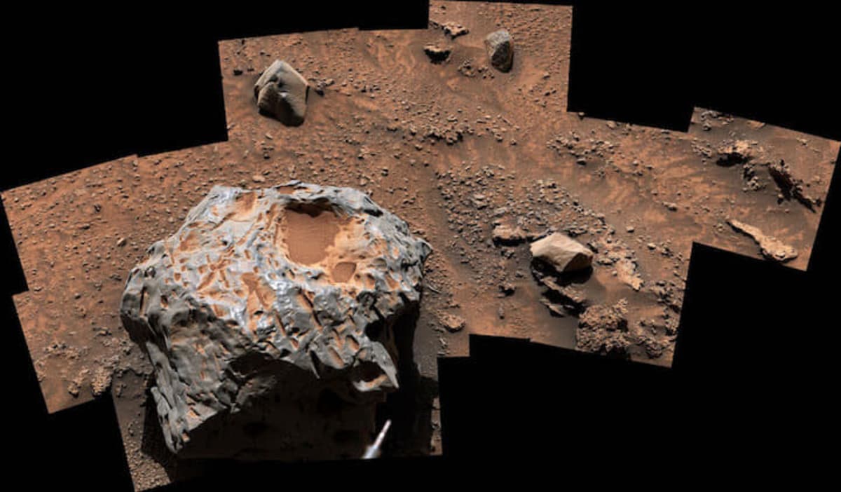 火星探査車が30センチの鉄隕石を発見した | ニューズウィーク日本版