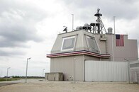 日本政府、迎撃ミサイル「イージス・アショア」2基導入へ　配備に5年