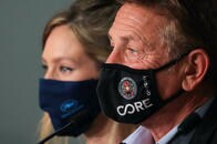 ショーン・ペン、撮影現場でコロナワクチン義務化を要求「そうでないなら出演拒否」