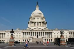 米下院が国防権限法案を僅差で可決、防衛支出過去最大の1.15兆ドル