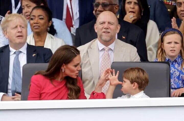 キャサリン妃とルイ王子