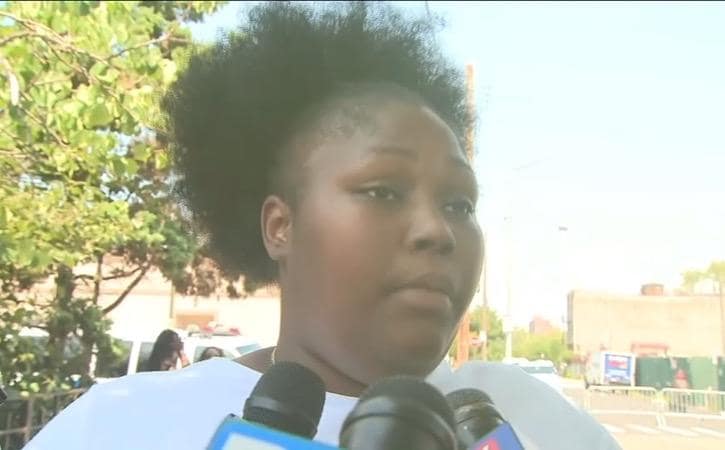 ブラで一命を取りとめた女性  PIX II-YouTube