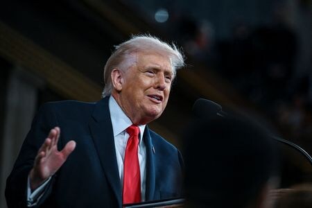 　２月２５日　トランプ米大統領（写真）は２４日の一般教書演説でイランに言及し、世界最大のテロ支援国が核兵器を所有することは許さないと述べた。写真は２４日、米ワシントンで代表撮影（２０２６年　ロイター）