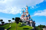 「子どもが花嫁にされそうに...」ディズニーランド・パリで児童婚疑惑、警察が出動する事態に「犯人の目的」とは？