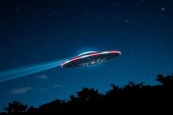 【動画】アメリカ北方軍が捉えた、未確認異常現象とされる映像