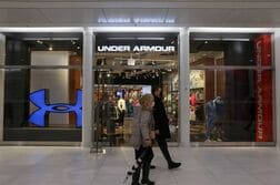 米アンダーアーマー、通期売上高見通し引き下げ　主力市場の北米で需要低調