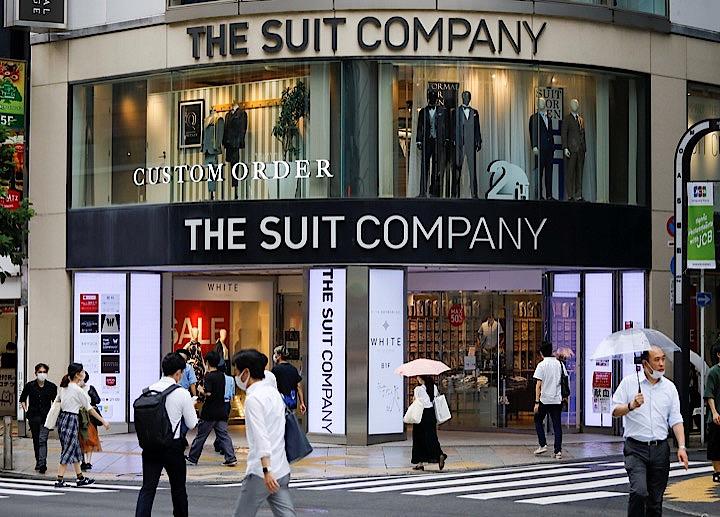 <!--21日、東京都では新たに258人の新型コロナウイルス陽性者が確認された。-->写真は7月27日、都内で。REUTERS/Issei Kato