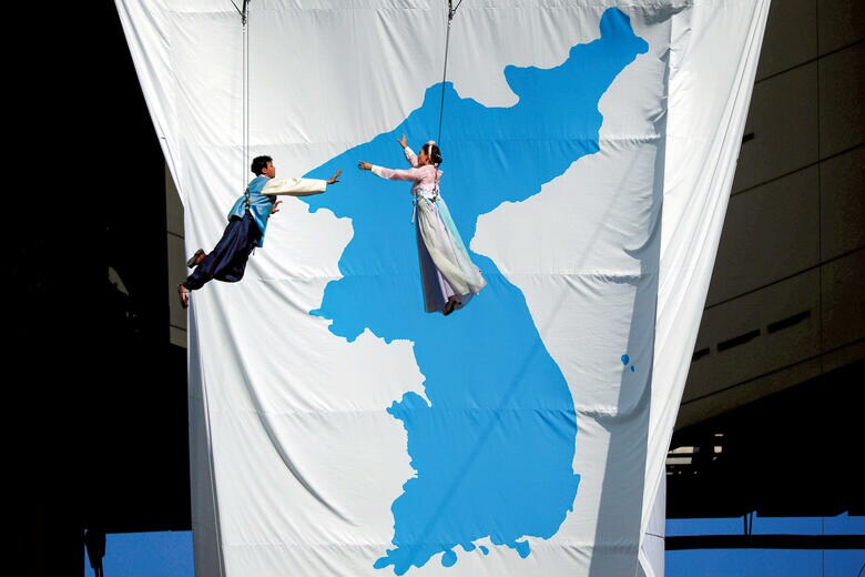 日韓双方の対北朝鮮外交の違いが両国に溝を生んでいる　KIM HONG-JI-REUTERS