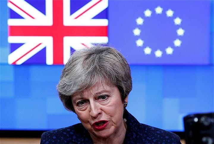 英議会下院はＥＵ離脱について１４日審議する。写真はメイ英首相。ブリュッセルで撮影（２０１９年　ロイター/Francois Lenoir）