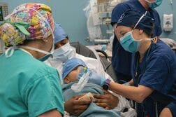 抗生物質が効かない…拡大し続ける薬剤耐性、重い感染症の子供に迫る命の危険
