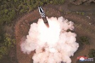 ロシアが北朝鮮に「最新」の武器を提供？　メドベージェフ前大統領が韓国に仕返しする