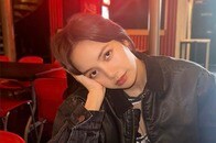 【画像】NewJeansファンに「醜すぎる」と酷評されたBLACKPINKリサの水着姿