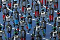 中国人型ロボ、100m走で人類最速超え　ロボット企業がにらむ「本当の勝負どころ」とは？