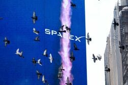 熱狂の米スペースＸ上場、日本での需要は1兆円超　個人殺到＝関係者