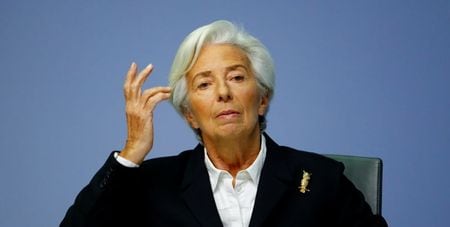 　２月６日、ＥＣＢのラガルド総裁は、ユーロ圏の成長は依然緩やかだが、暫定的な安定化の兆しが見られると述べた。写真はフランクフルトで１月撮影（２０２０年　ロイター／Ralph Orlowski）