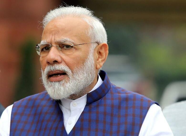 米ツイッターは3日、インドのモディ首相の個人ウェブサイトのアカウントがハッカー攻撃を受け、フォロワーに仮想通貨を通じて基金への寄付を求めるツイートが発信されたことを明らかにした。写真は2019年11月18日にニューデリーでメディアに対して発言しているモディ―首相。(2020年　ロイター/Altaf Hussain/File Photo)