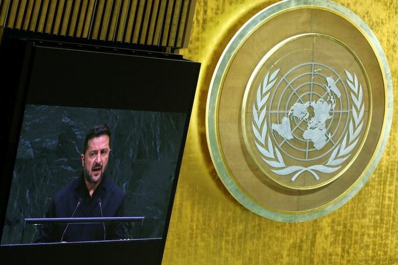 ウクライナのゼレンスキー大統領。9月23日、米ニューヨーク市の国連本部で演説する様子。REUTERS/MIKE SEGAR